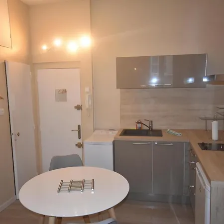 Appartement Modern Centre D'avignon